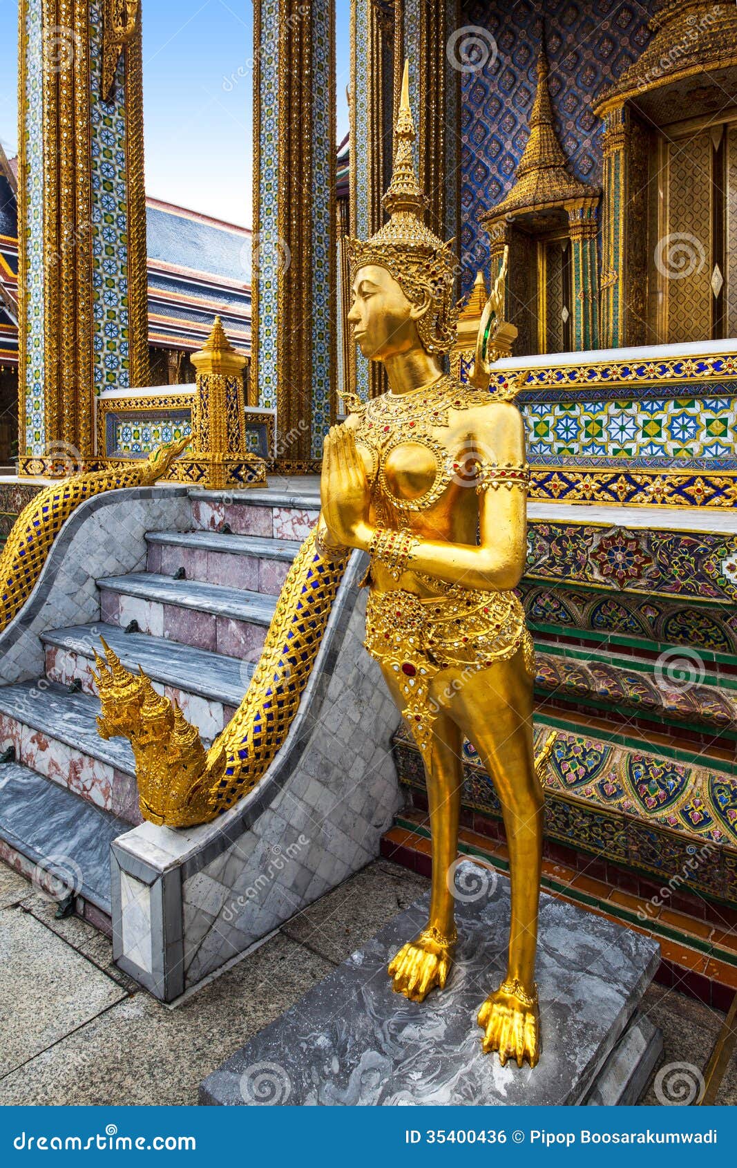 emerald buddha(wat phra kaew)bangkok,thailand